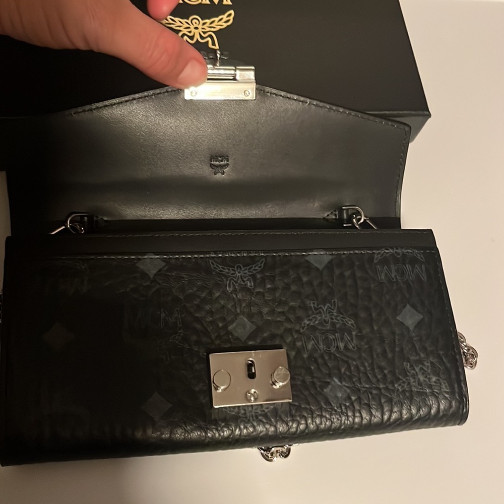 MCM Crossbody Wallet - Picture 3 of 6
